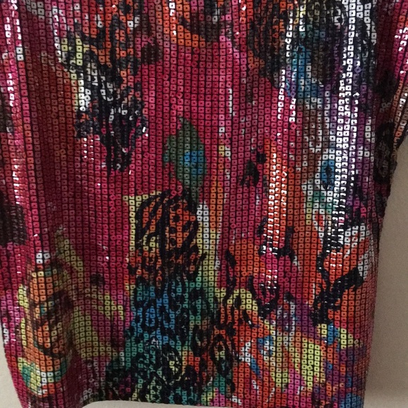 Peter Nygard Multi color tank top - Picture 4 of 4